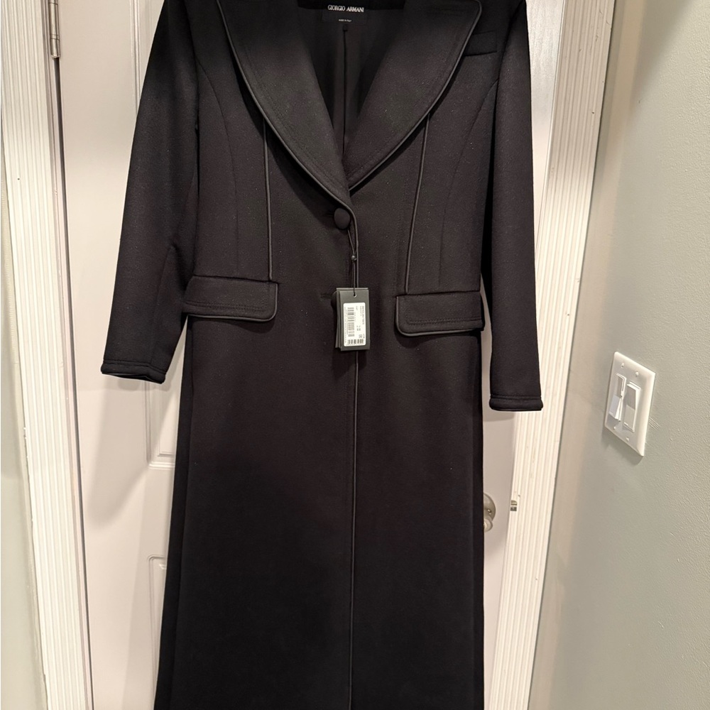 Giorgio Armani Elegant Black Coat